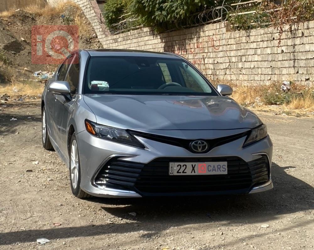 تۆیۆتا کامری